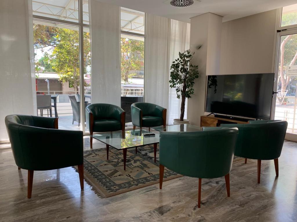 Hotel Audi Frontemare Ріміні Екстер'єр фото