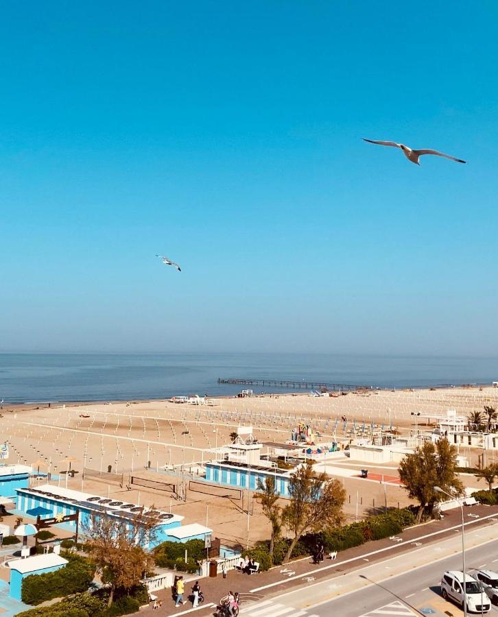 Hotel Audi Frontemare Ріміні Екстер'єр фото
