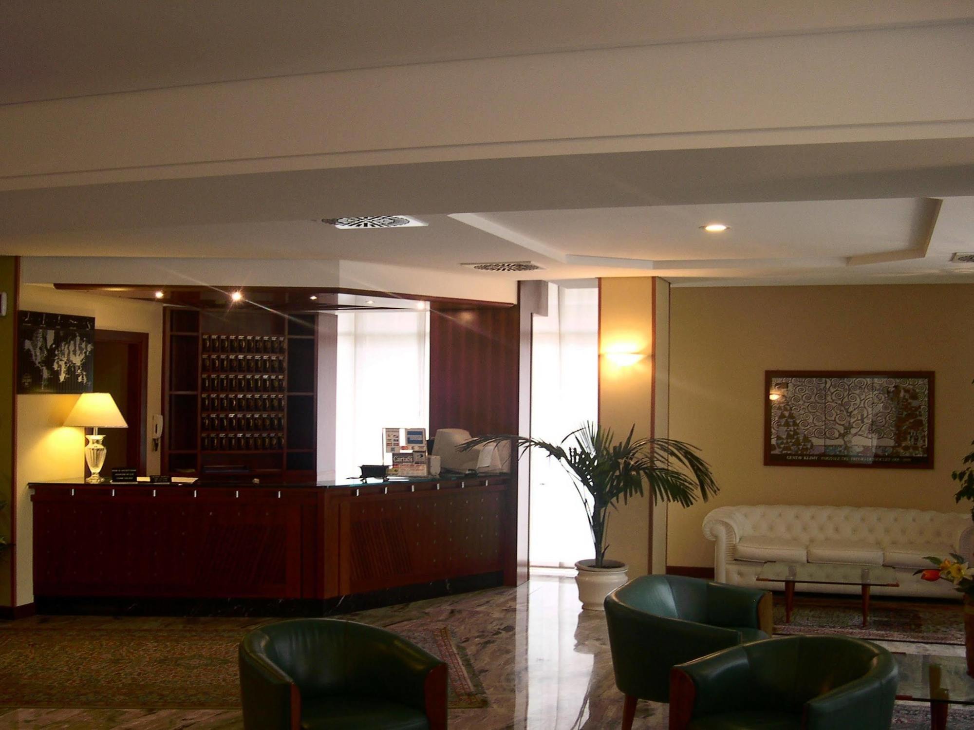 Hotel Audi Frontemare Ріміні Екстер'єр фото